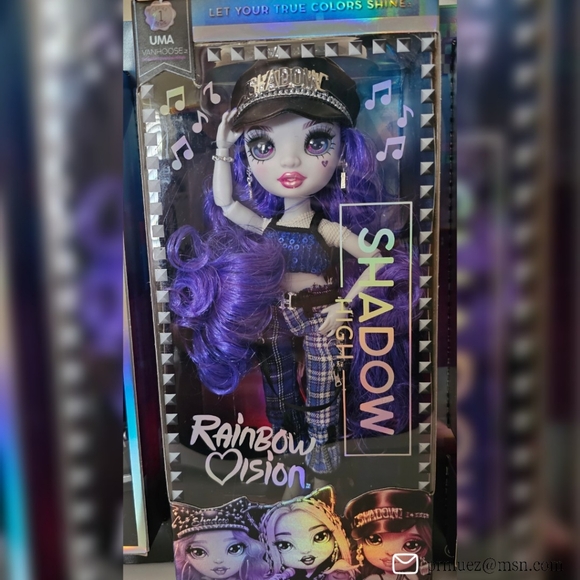 Rainbow High Uma Vanhoose Doll - Picture 2 of 10